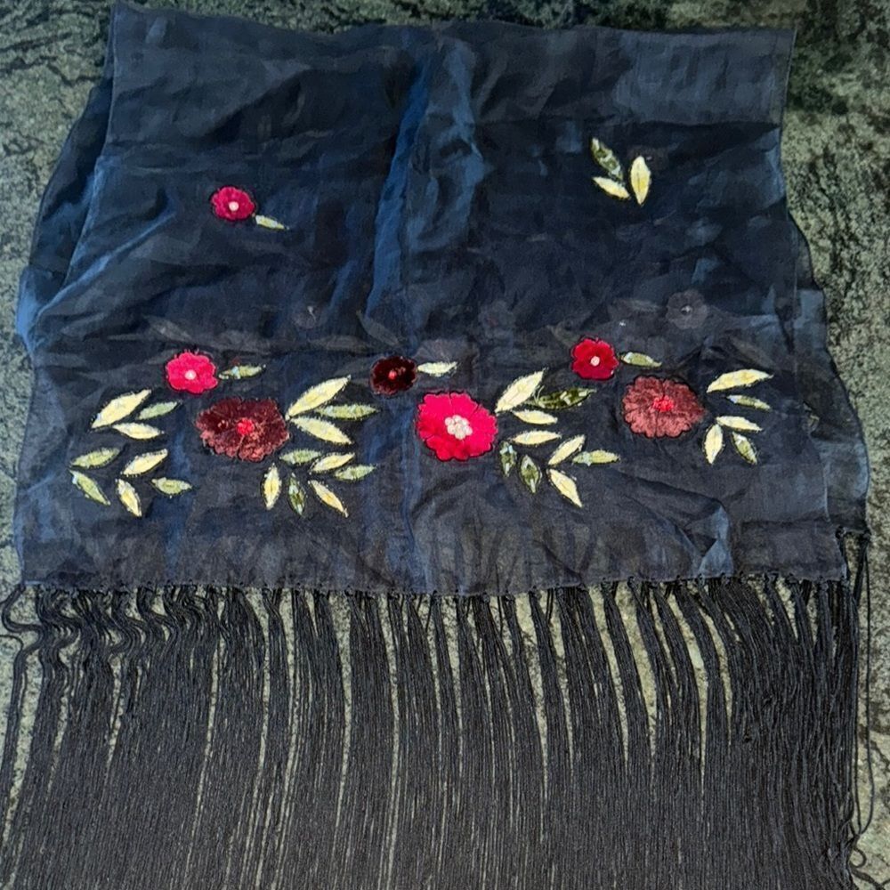 Reaction Kenneth Cole 100% Silk Black and Red Embroidered Shawl